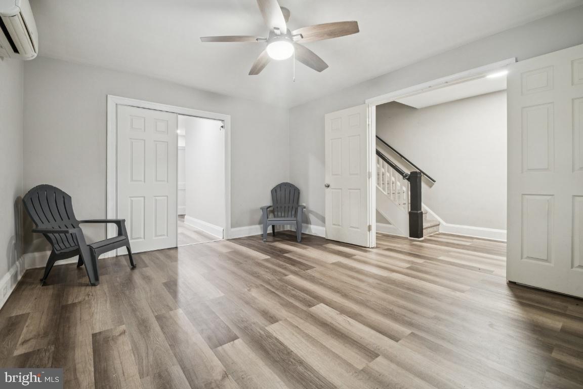 WESTMINSTER ELECTION DISTRICT - Residential