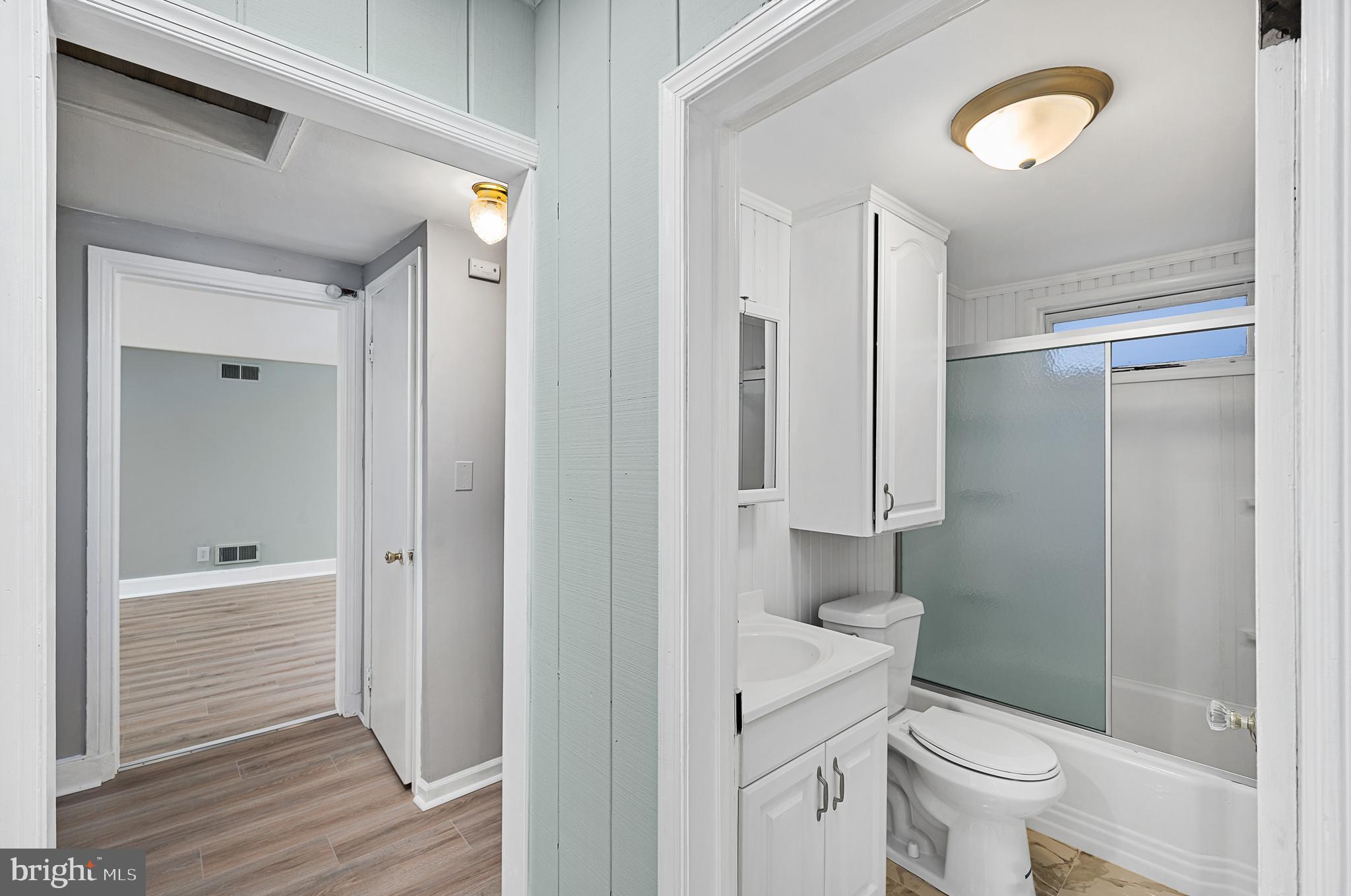 223-225 KINGS HIGHWAY E 3RD FLR