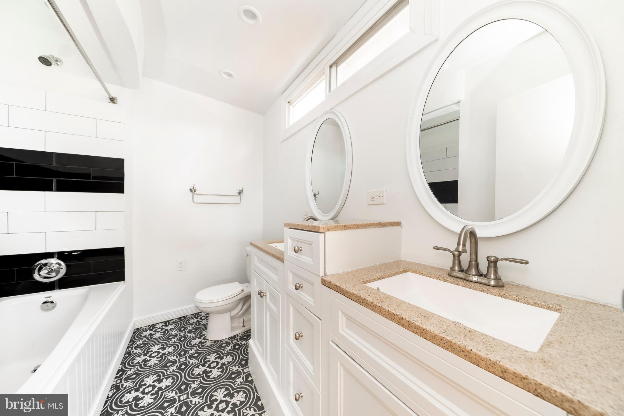 RITTENHOUSE SQUARE - Residential Lease