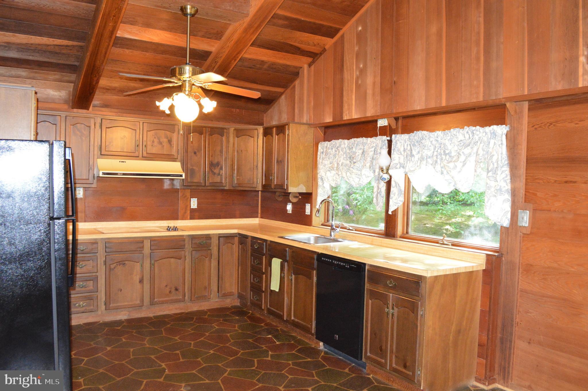 2736 ALBERT RILL ROAD