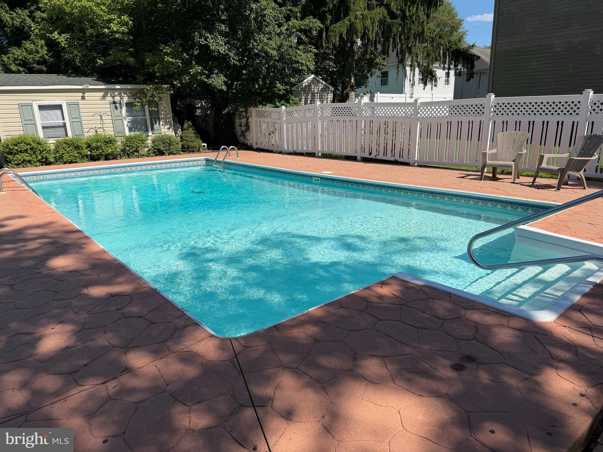 1580 BROWNSVILLE ROAD