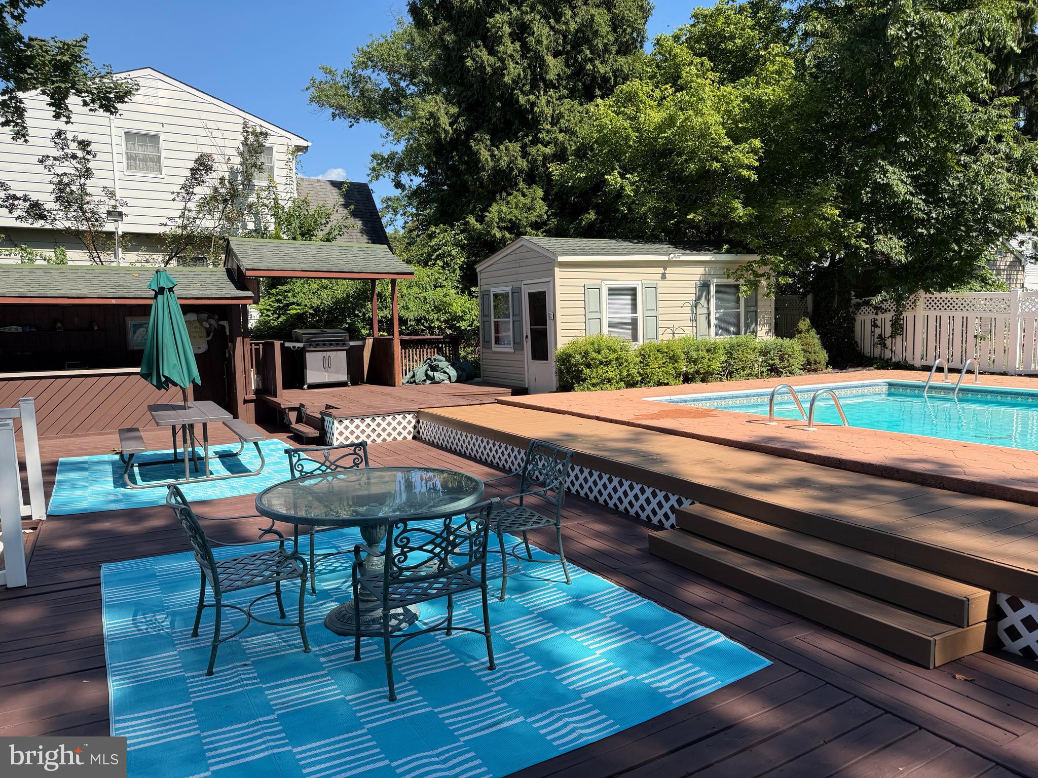 1580 BROWNSVILLE ROAD