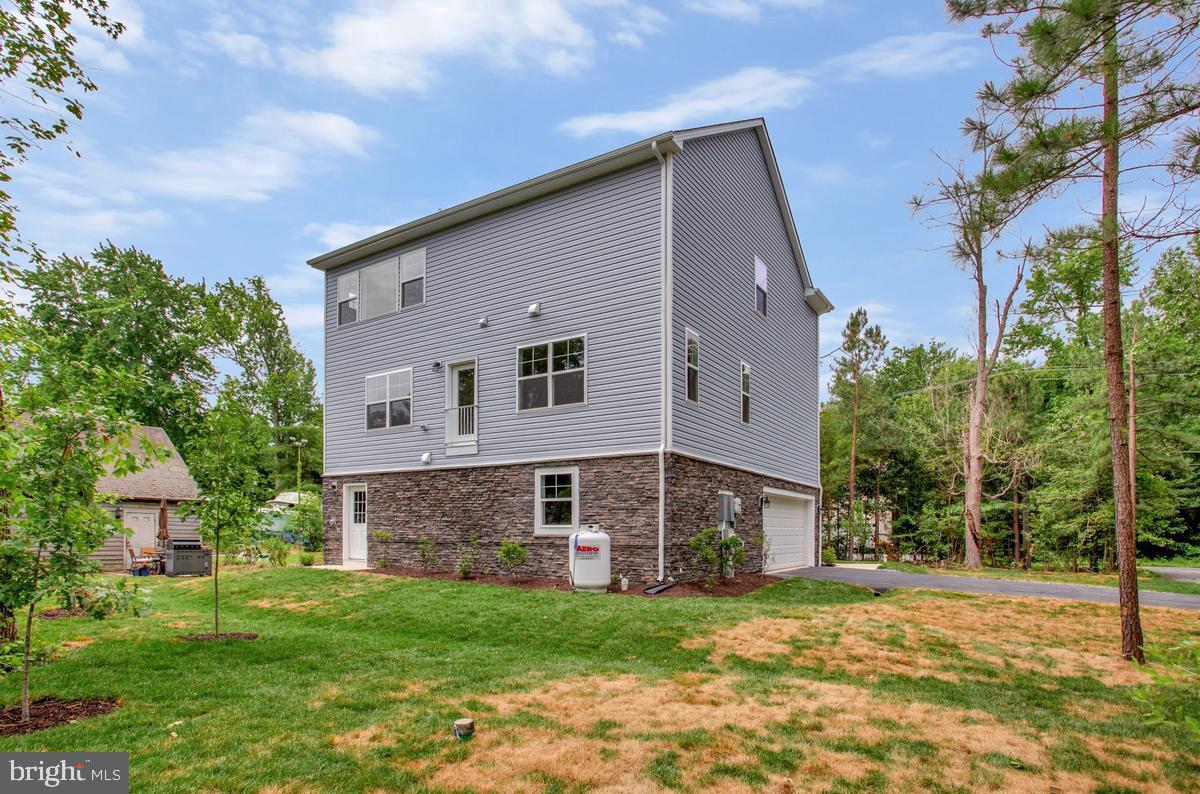 721 NOLLMEYER ROAD