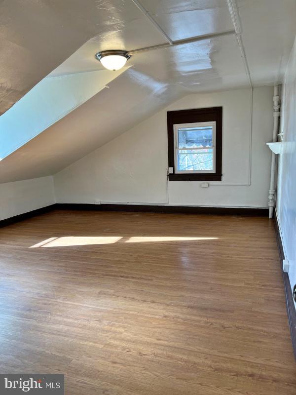 DOWNTOWN YORK - Residential Lease