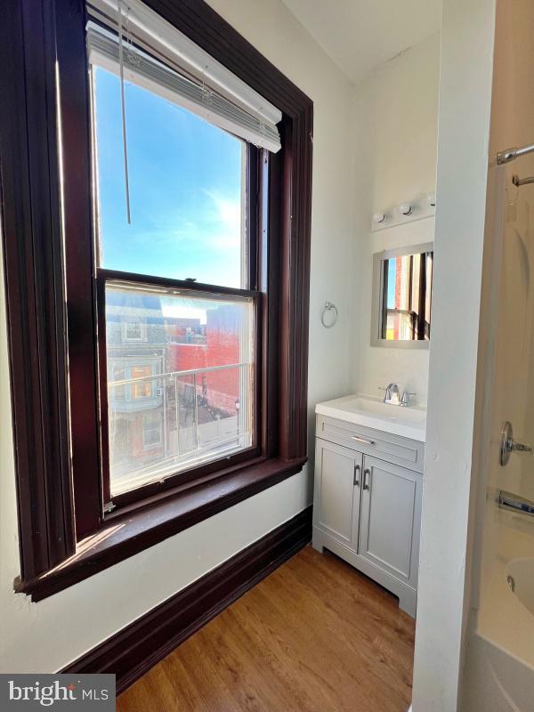 DOWNTOWN YORK - Residential Lease