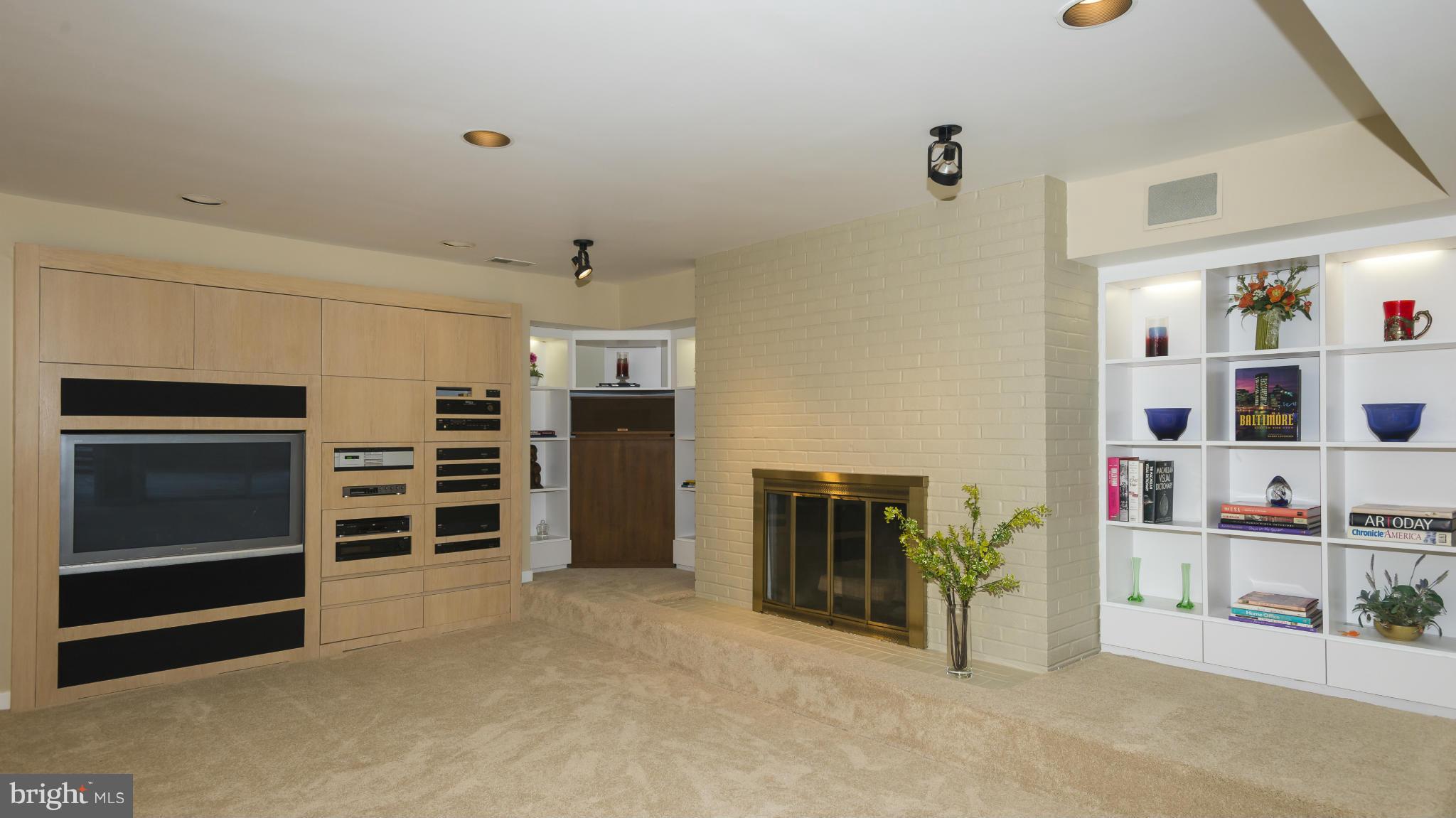 CHARTWELL ON THE SEVERN - Residential