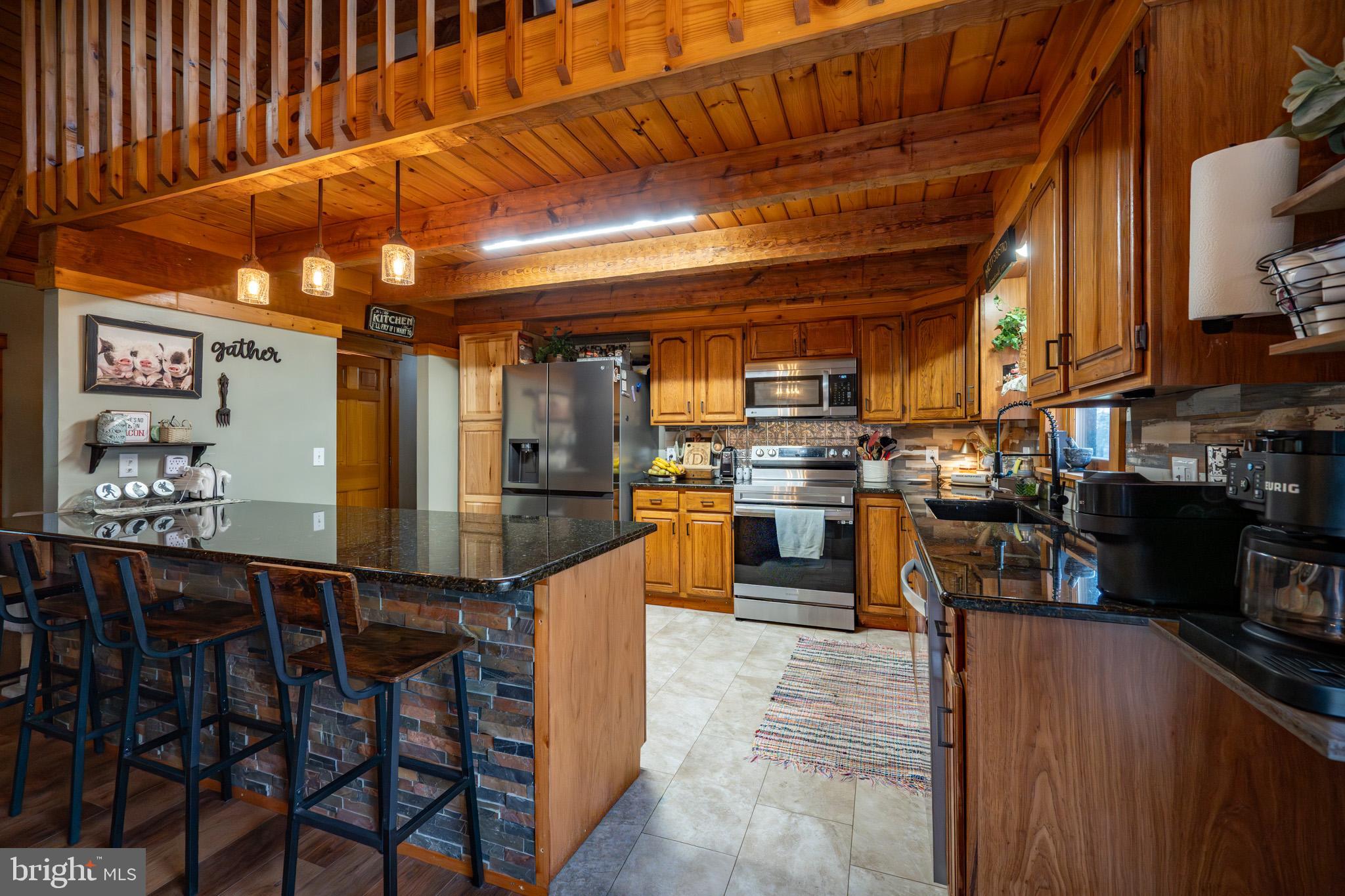 BROADFORD HEIGHTS - Residential