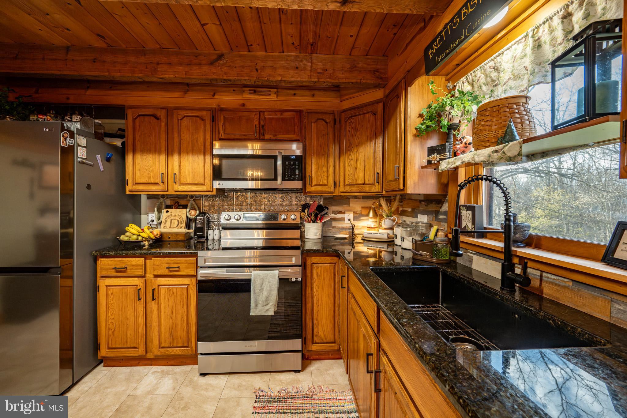 BROADFORD HEIGHTS - Residential