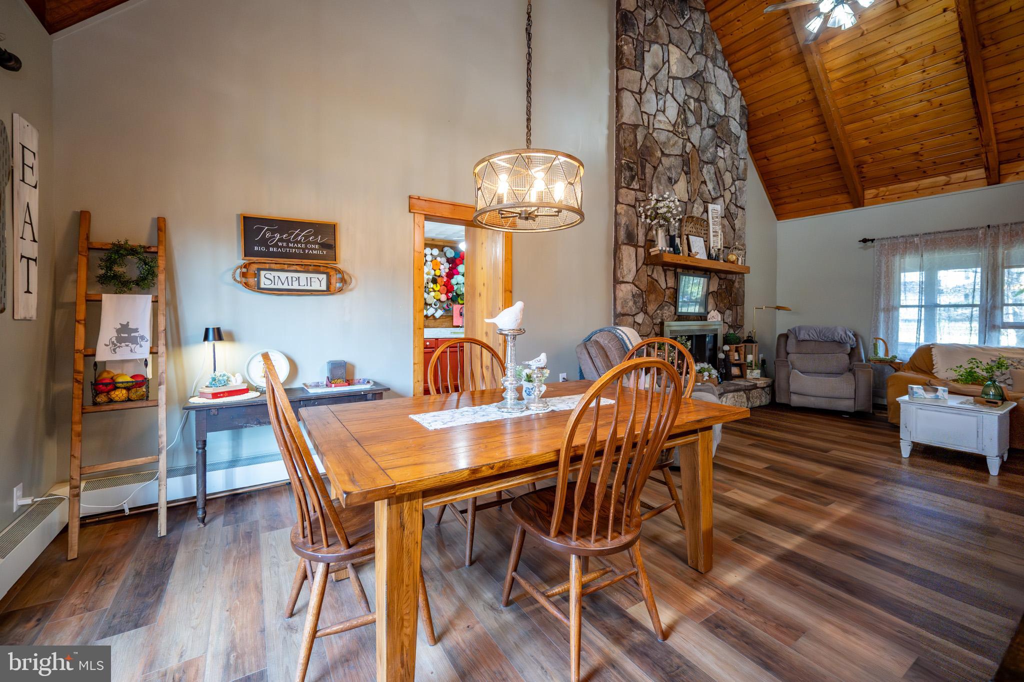 BROADFORD HEIGHTS - Residential