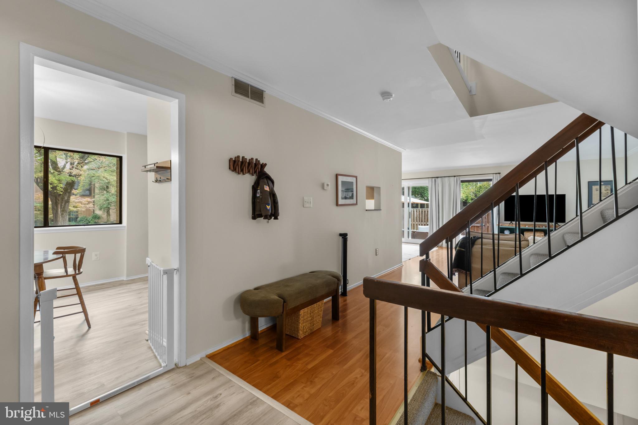 9068 BLARNEY STONE DRIVE