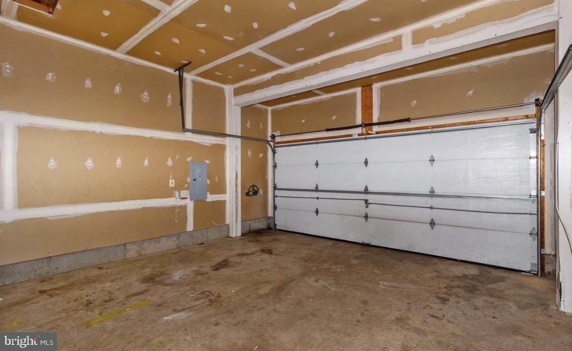 WEXFORD VILLAGE - Residential