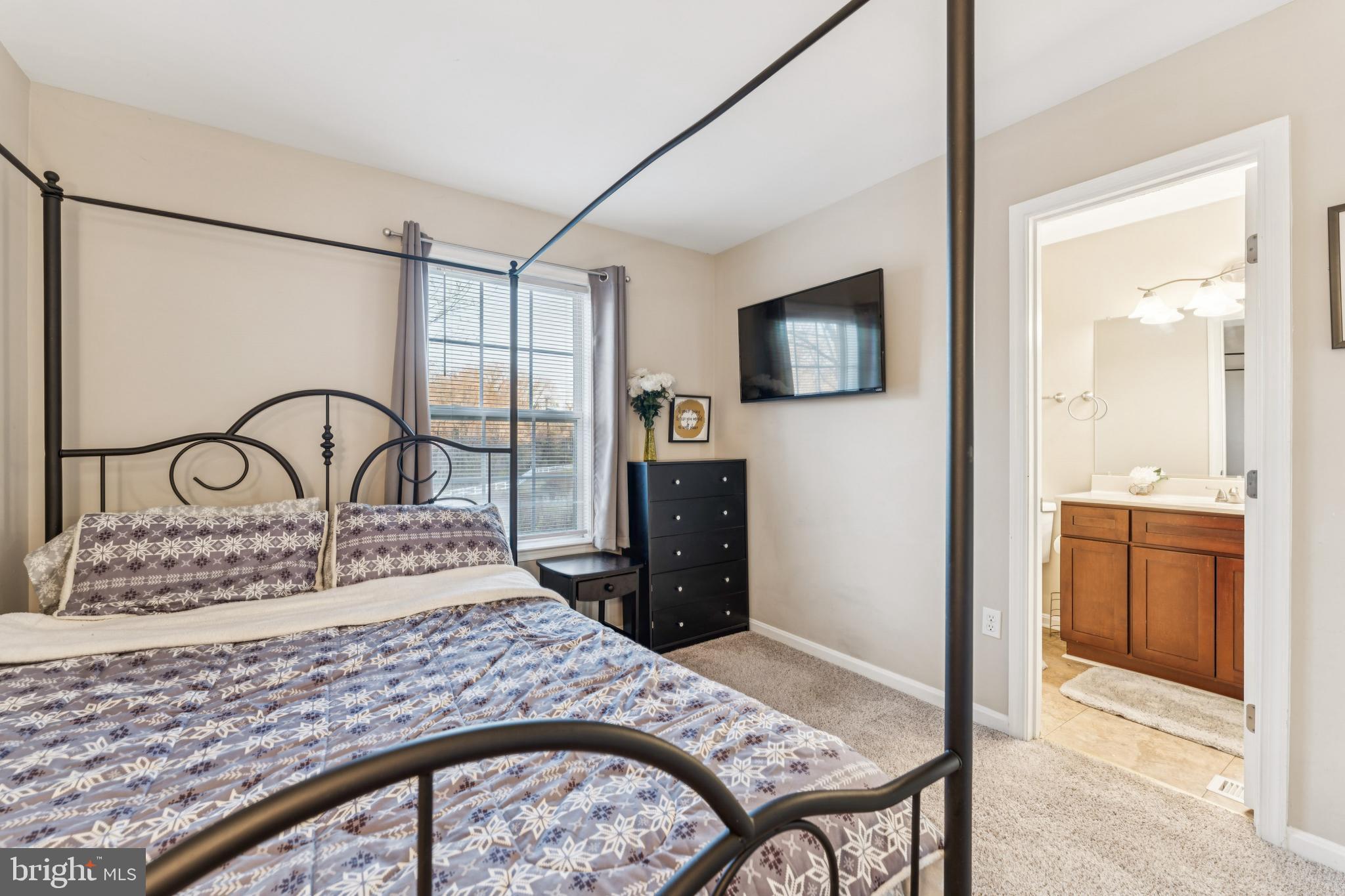 WEXFORD VILLAGE - Residential