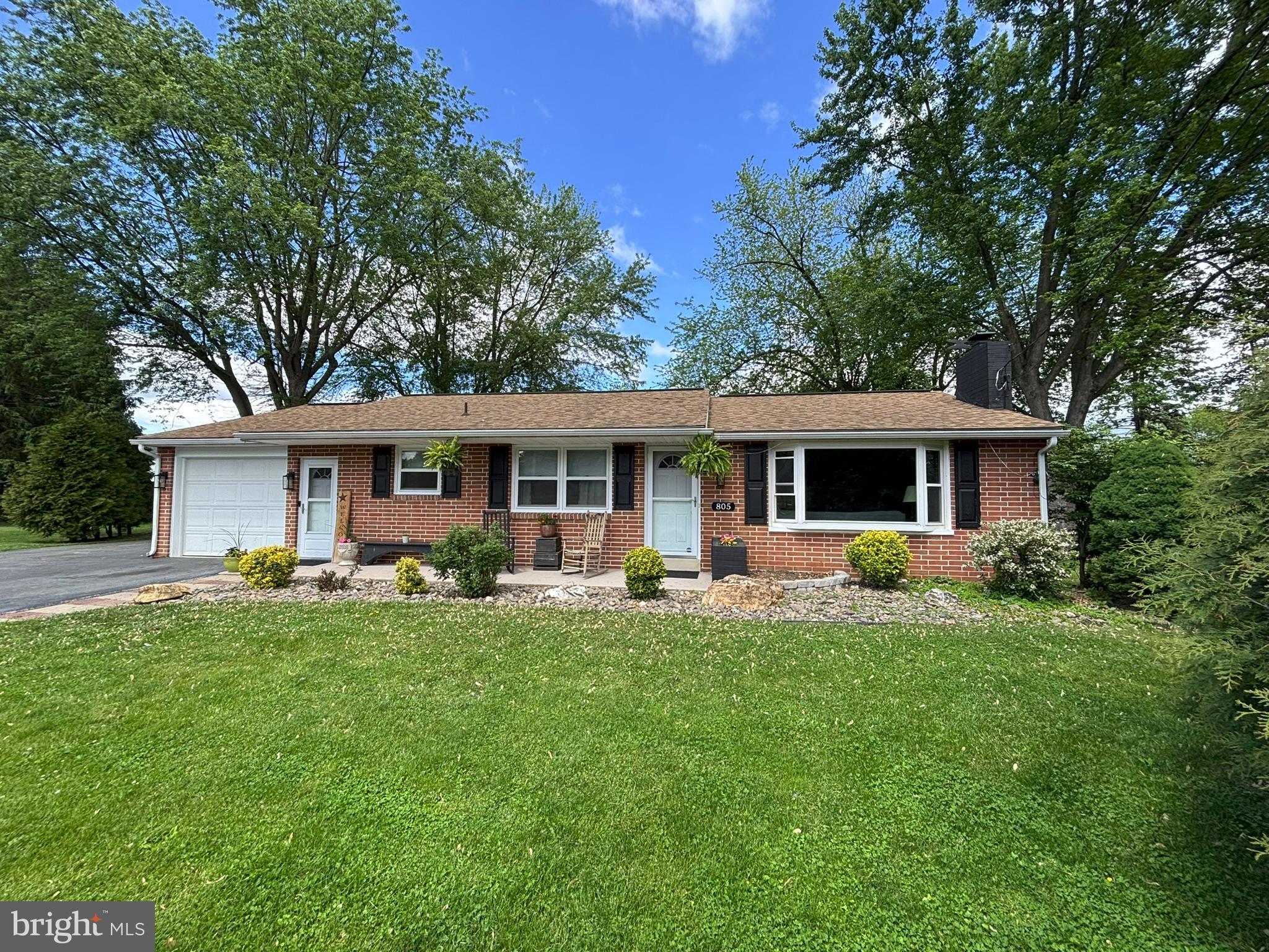 805 SENTZ DRIVE
