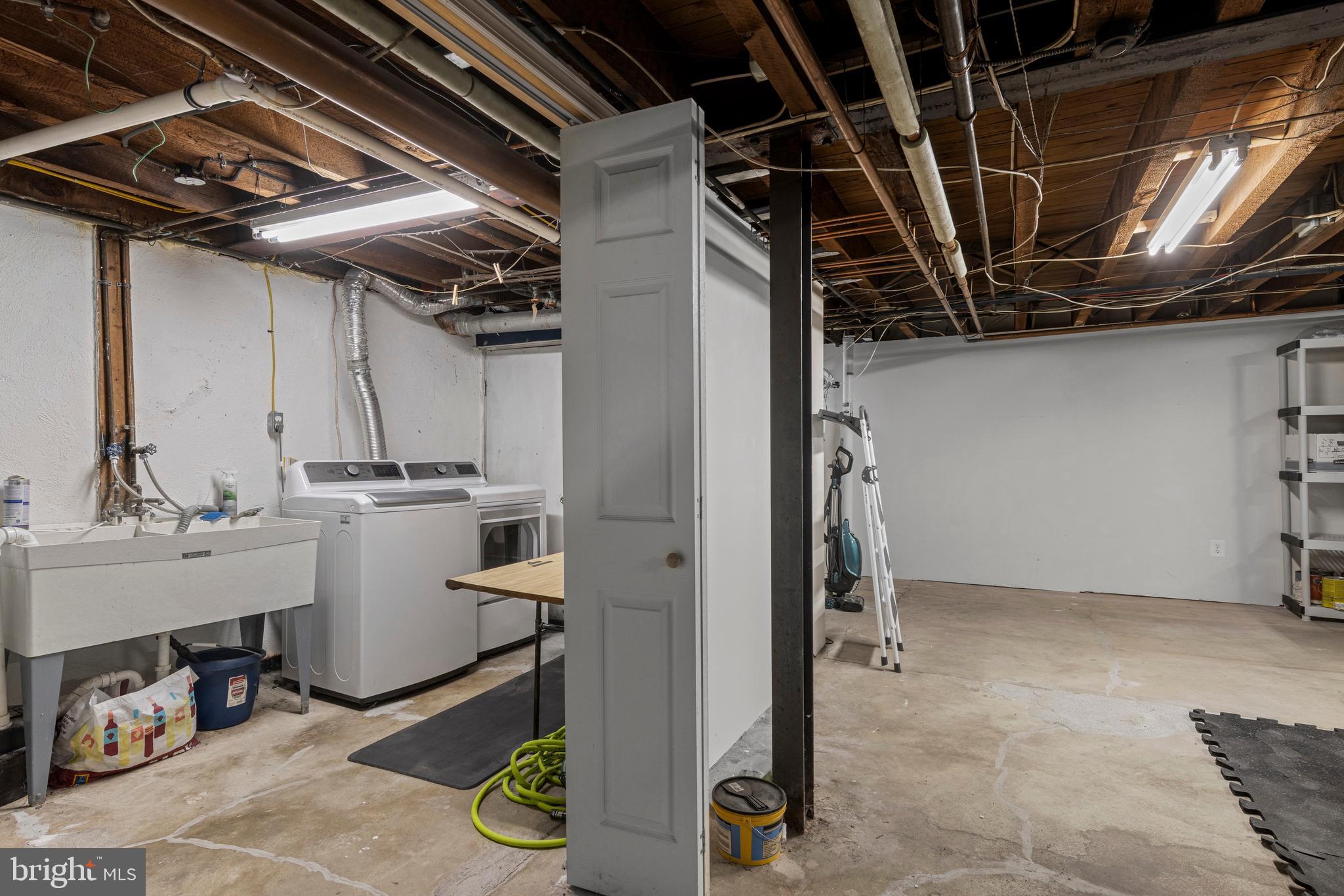 LAVEROCK - Residential