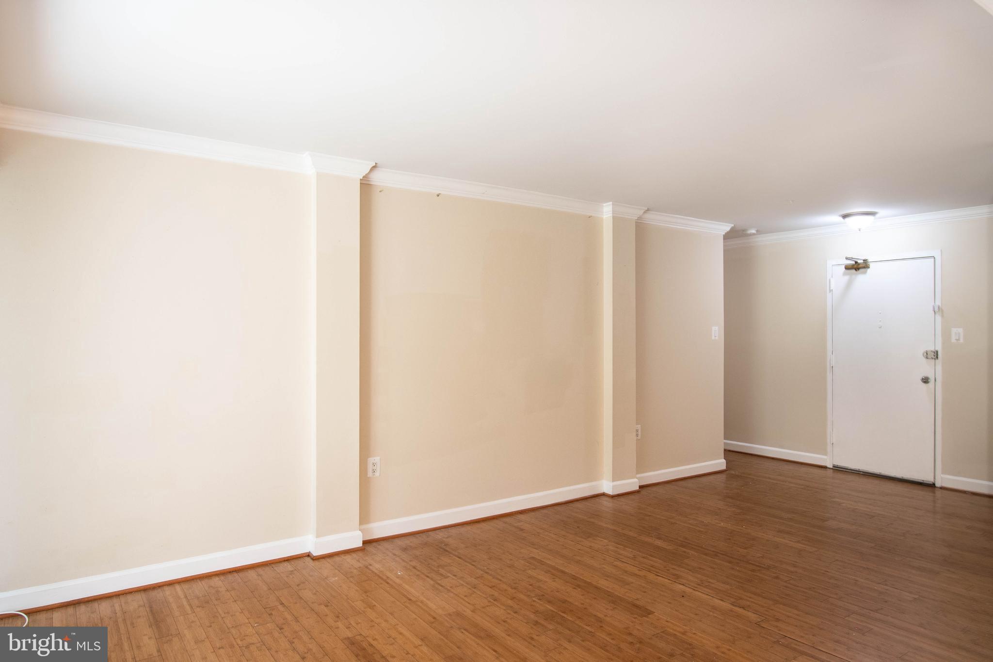 CANTERBURY SQUARE - Residential Lease