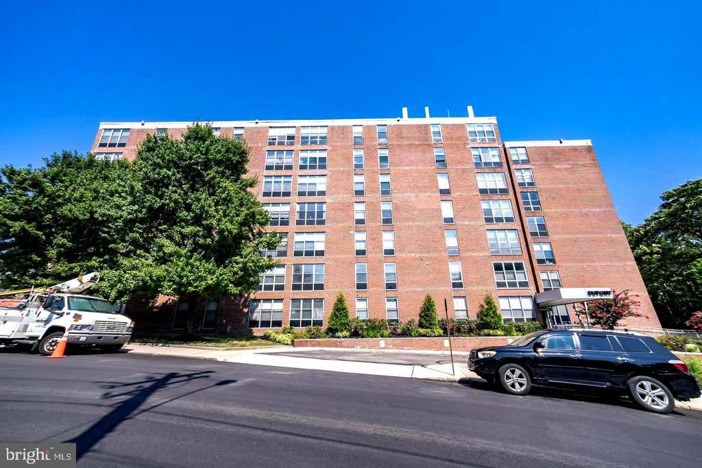Photo of 6100 Henry Avenue #2D, PHILADELPHIA, PA 19128 (MLS # PAPH2655556)