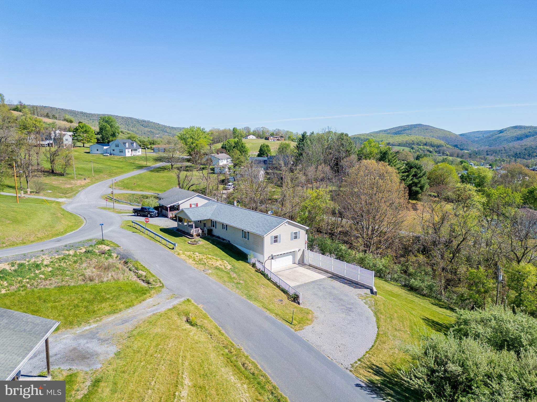 ANDERSON HILL - Residential