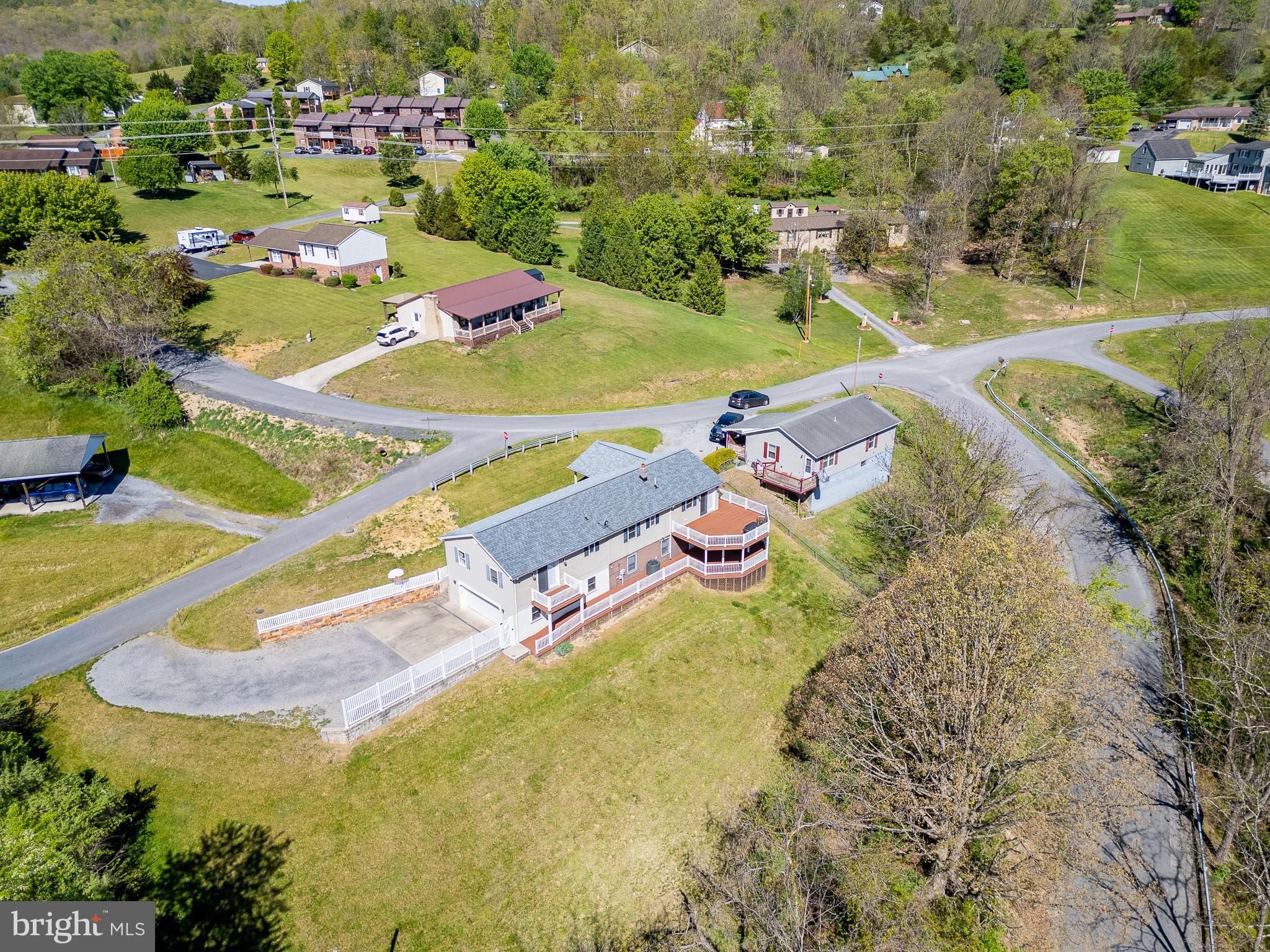 ANDERSON HILL - Residential