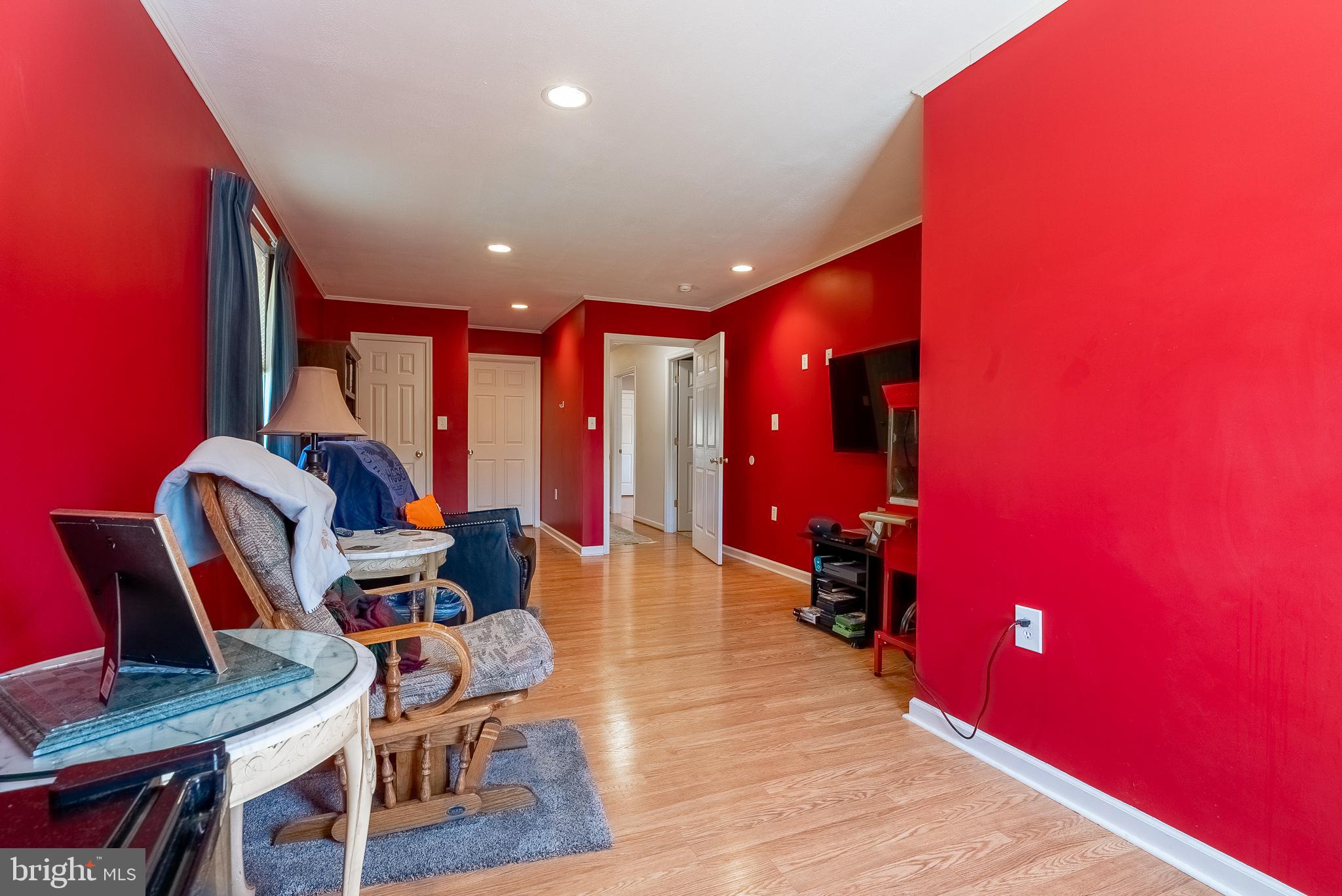 ANDERSON HILL - Residential