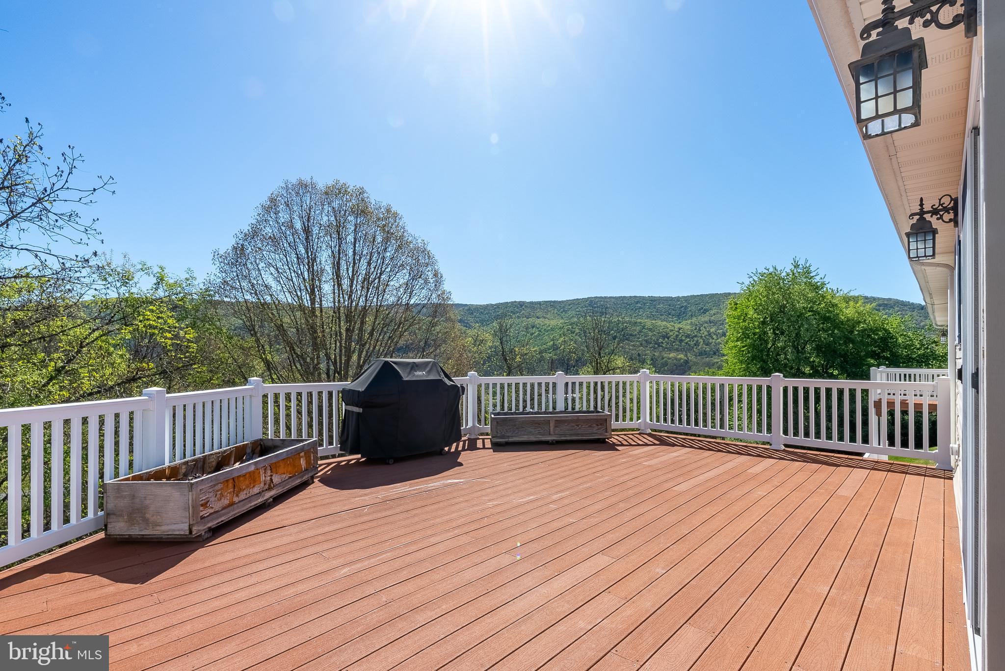 ANDERSON HILL - Residential