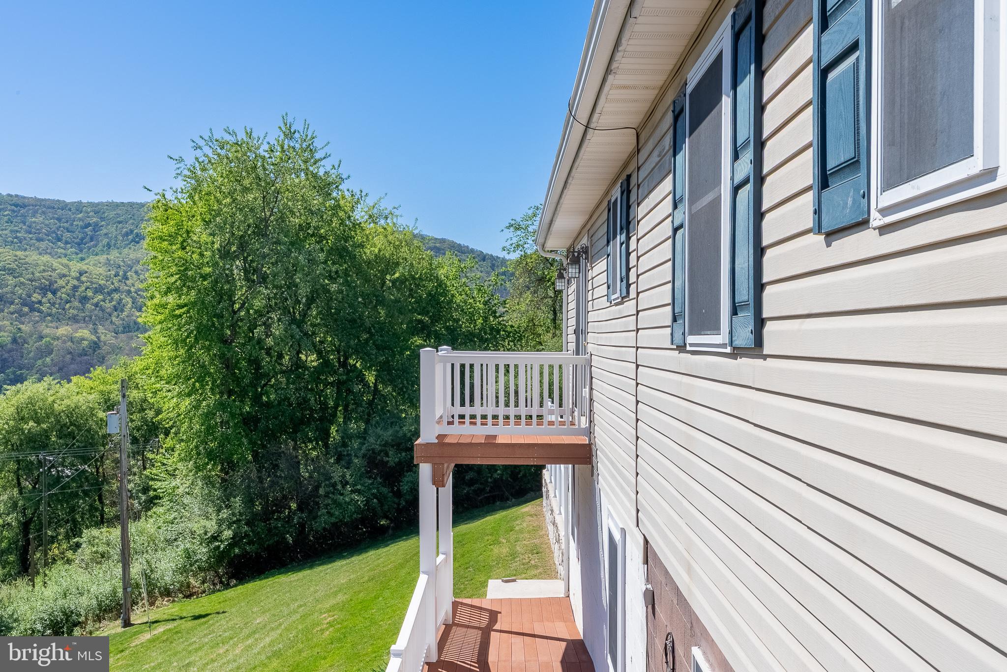 ANDERSON HILL - Residential
