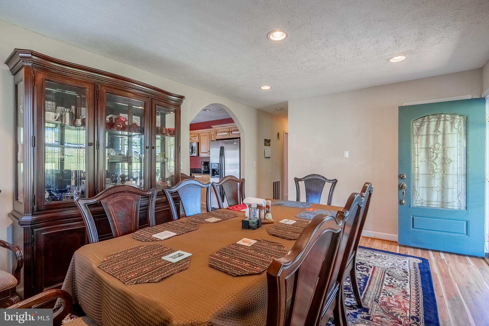 ANDERSON HILL - Residential