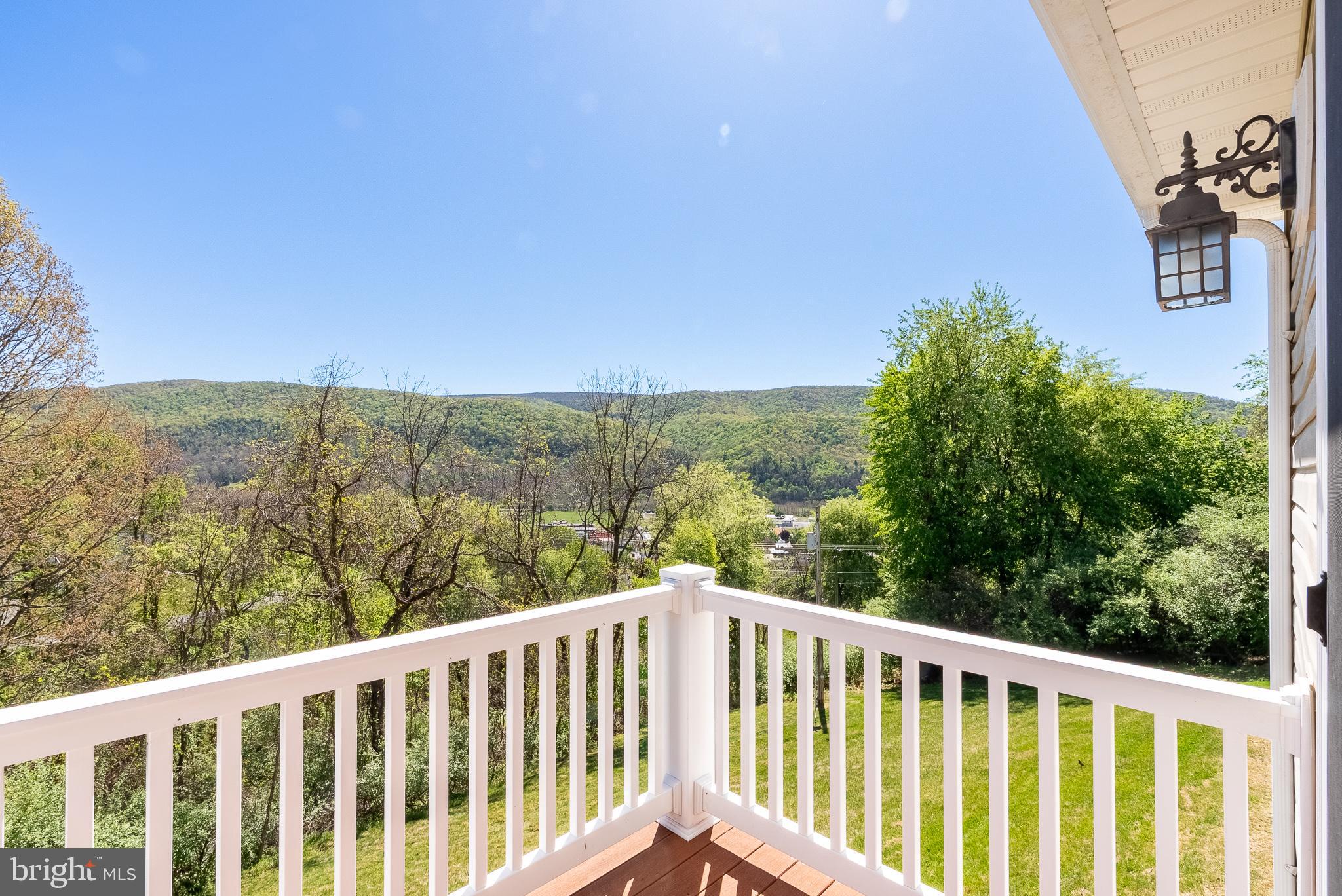 ANDERSON HILL - Residential