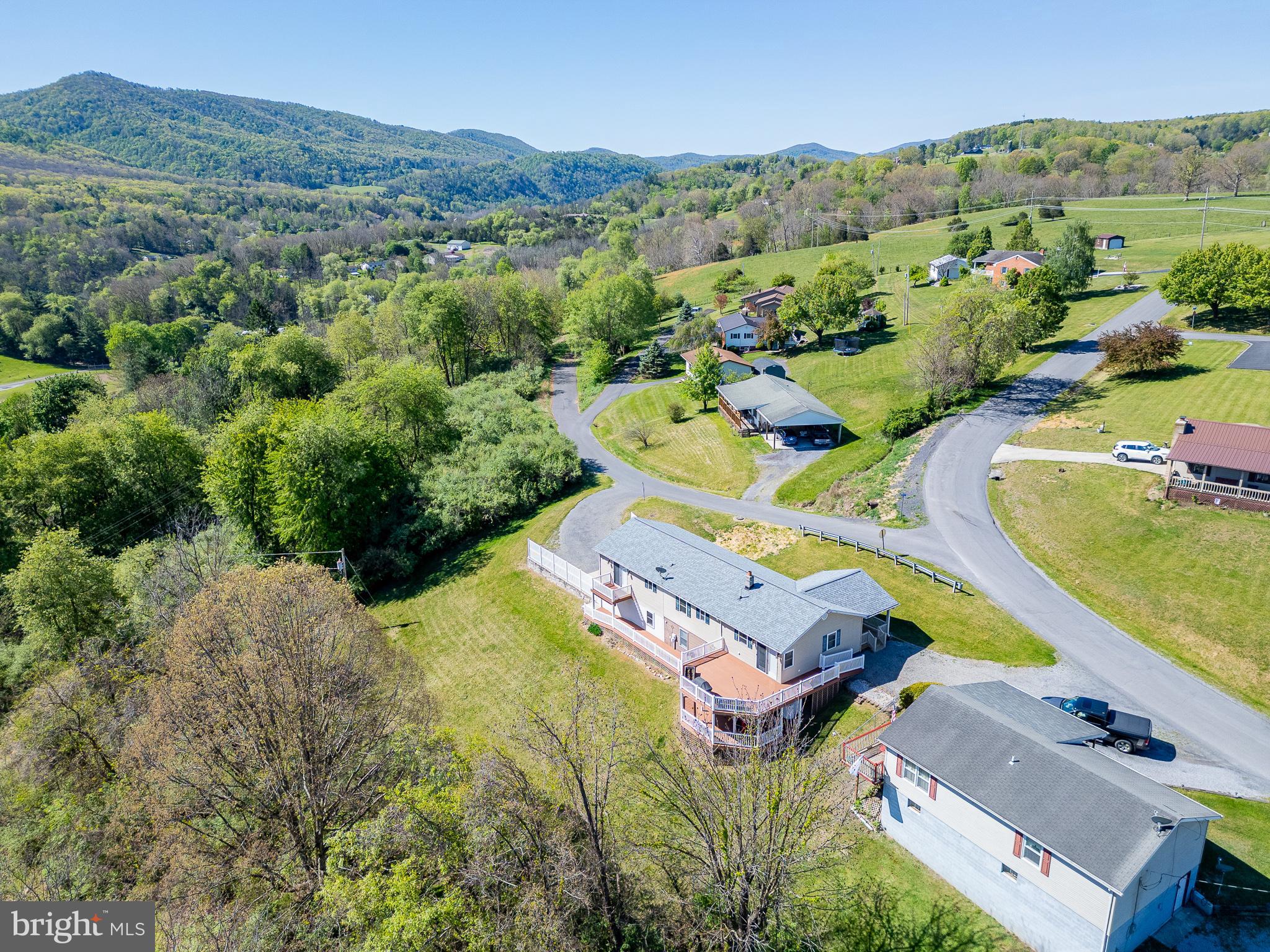 ANDERSON HILL - Residential