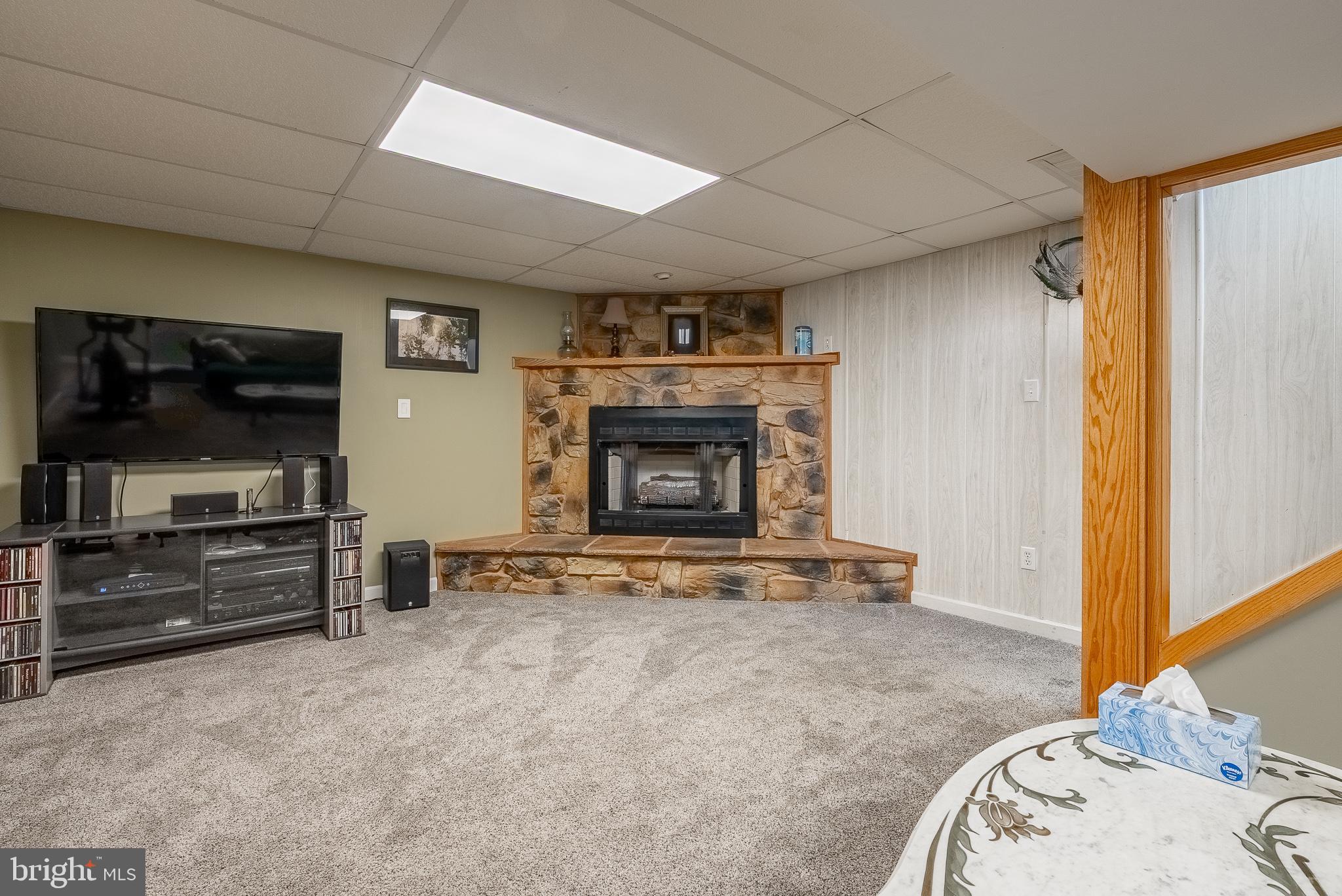 ANDERSON HILL - Residential