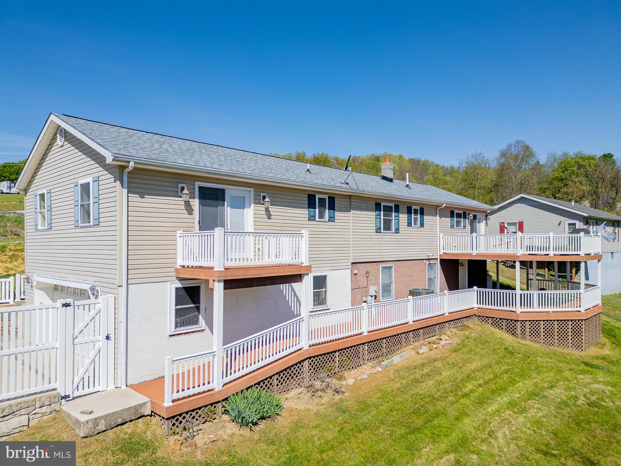 ANDERSON HILL - Residential