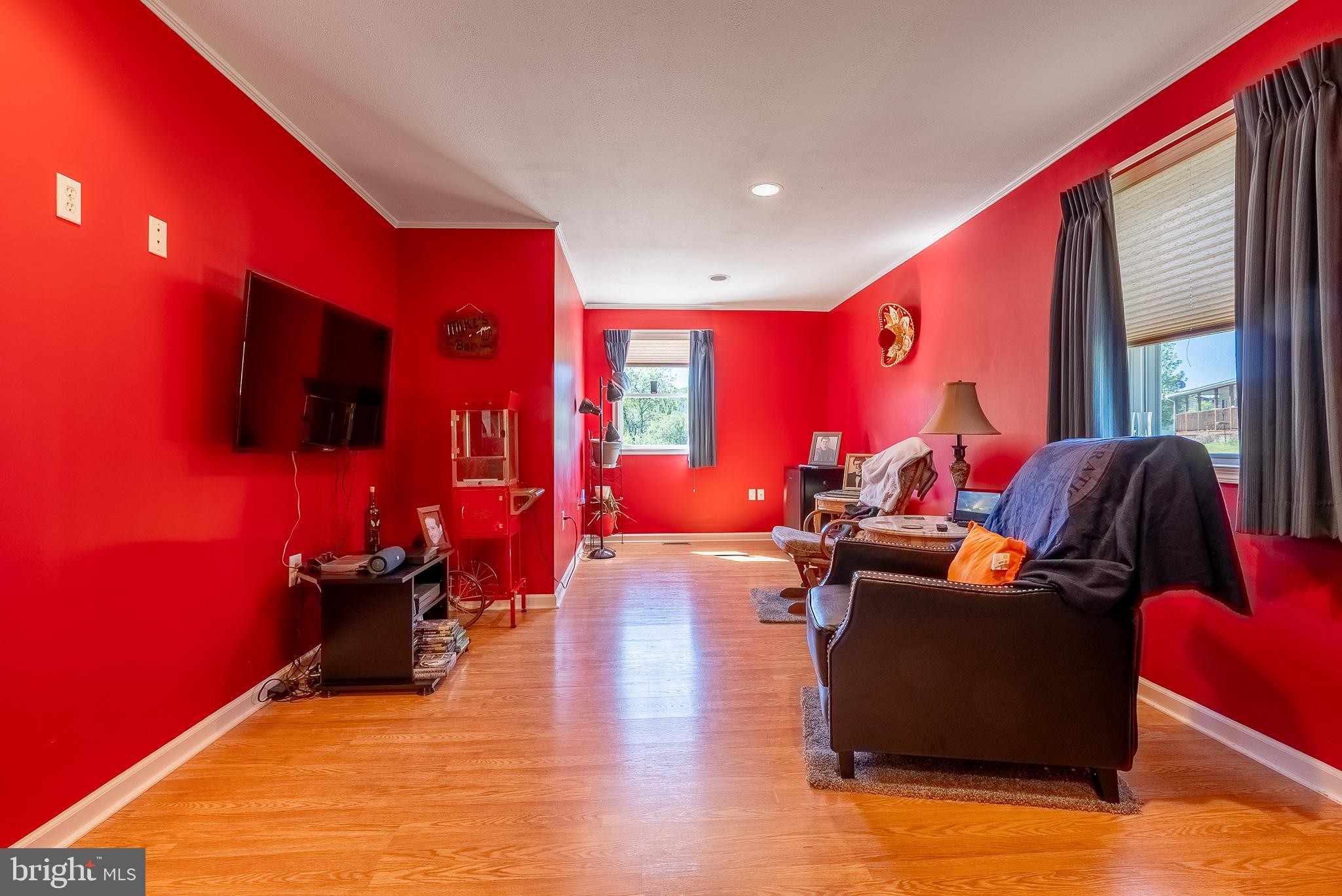 ANDERSON HILL - Residential