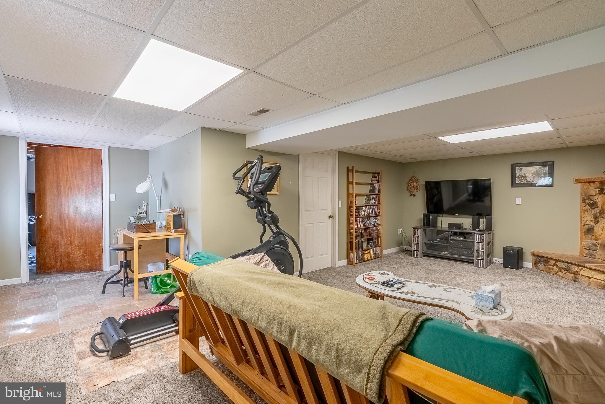 ANDERSON HILL - Residential