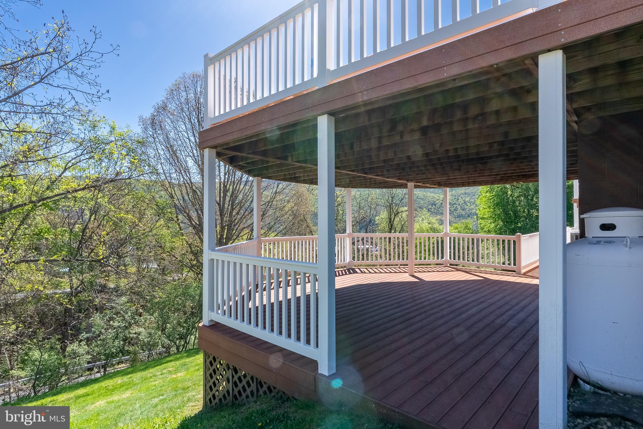 ANDERSON HILL - Residential