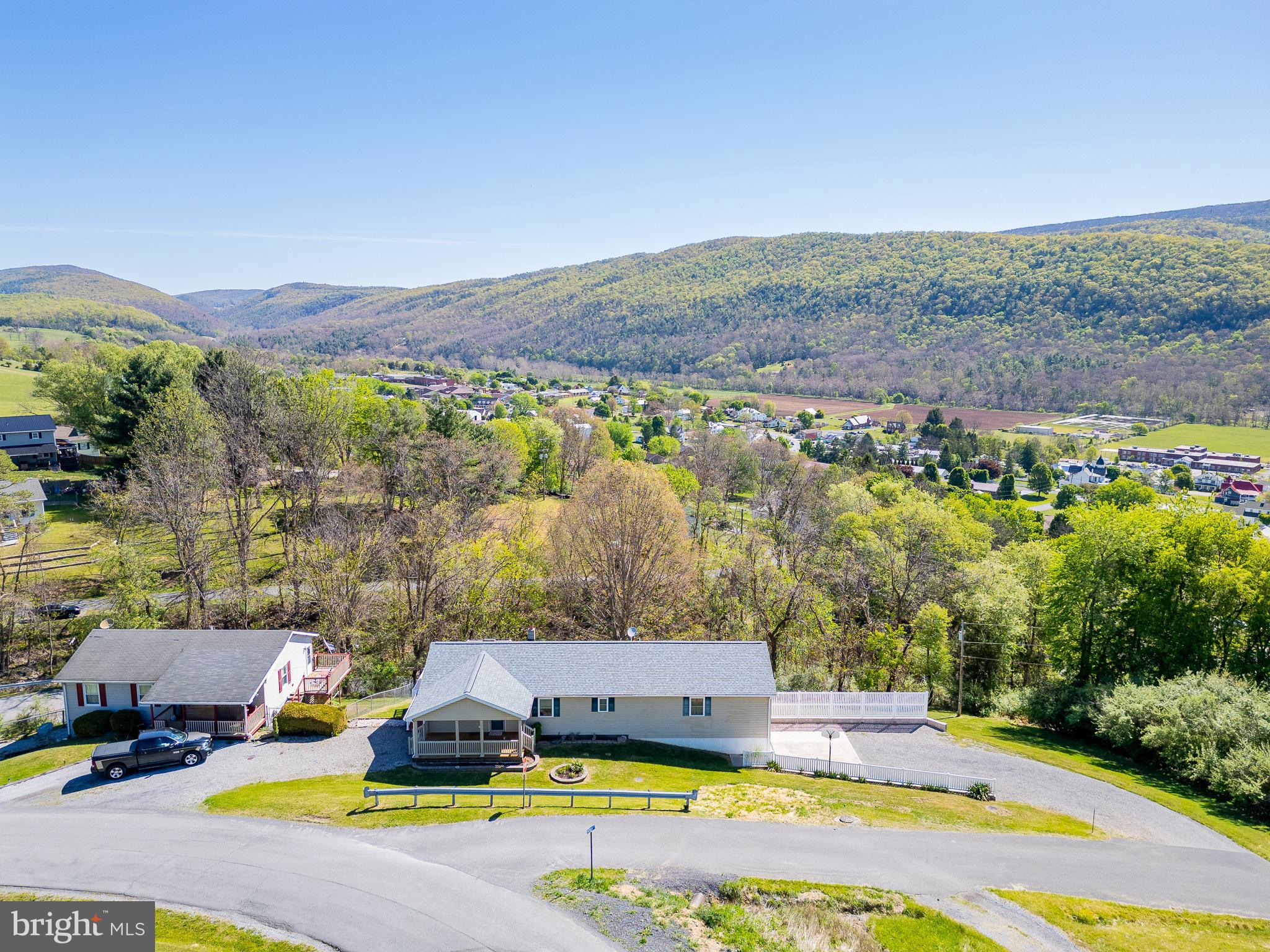 ANDERSON HILL - Residential