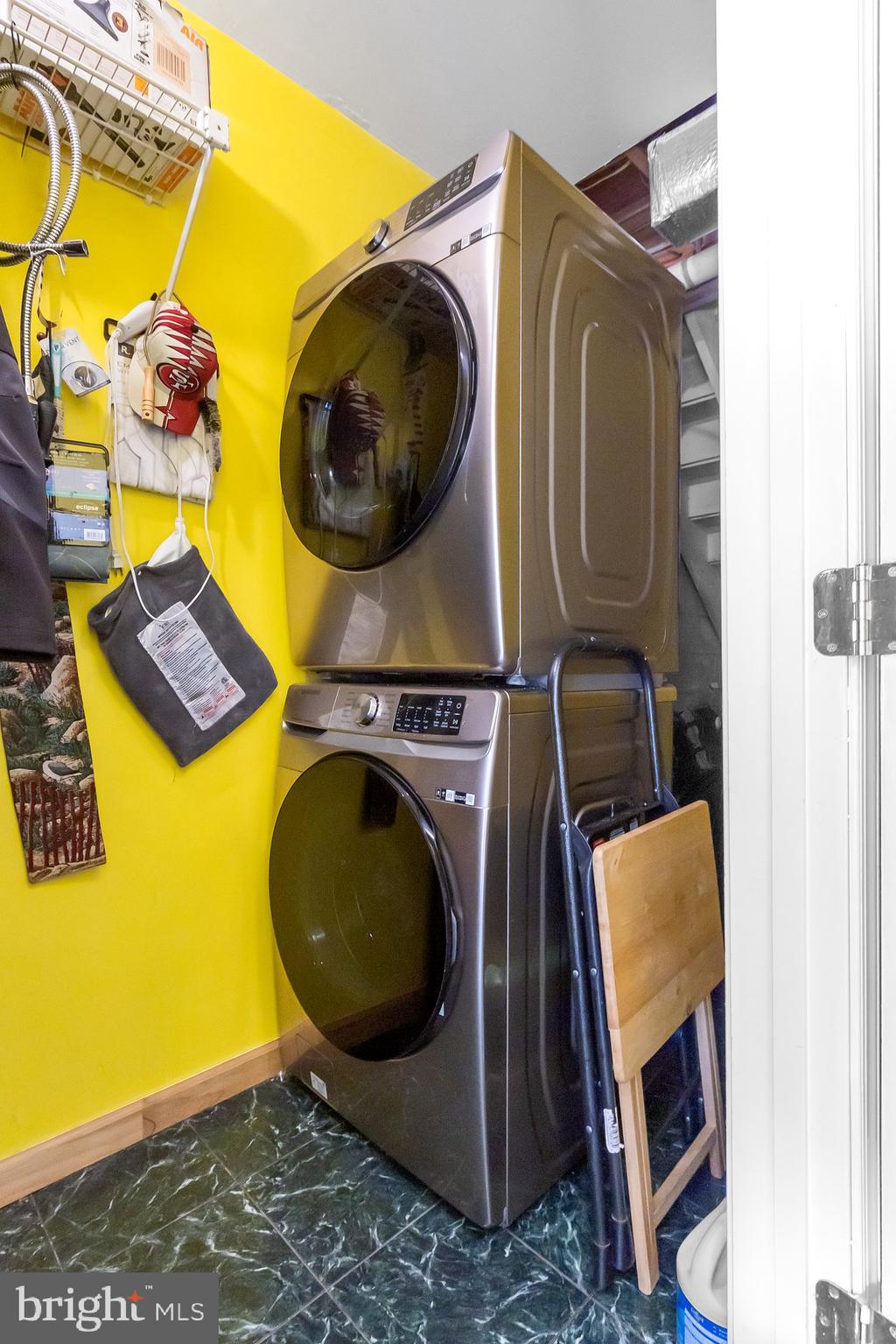 NADENBOUSCH HEIGHTS - Residential