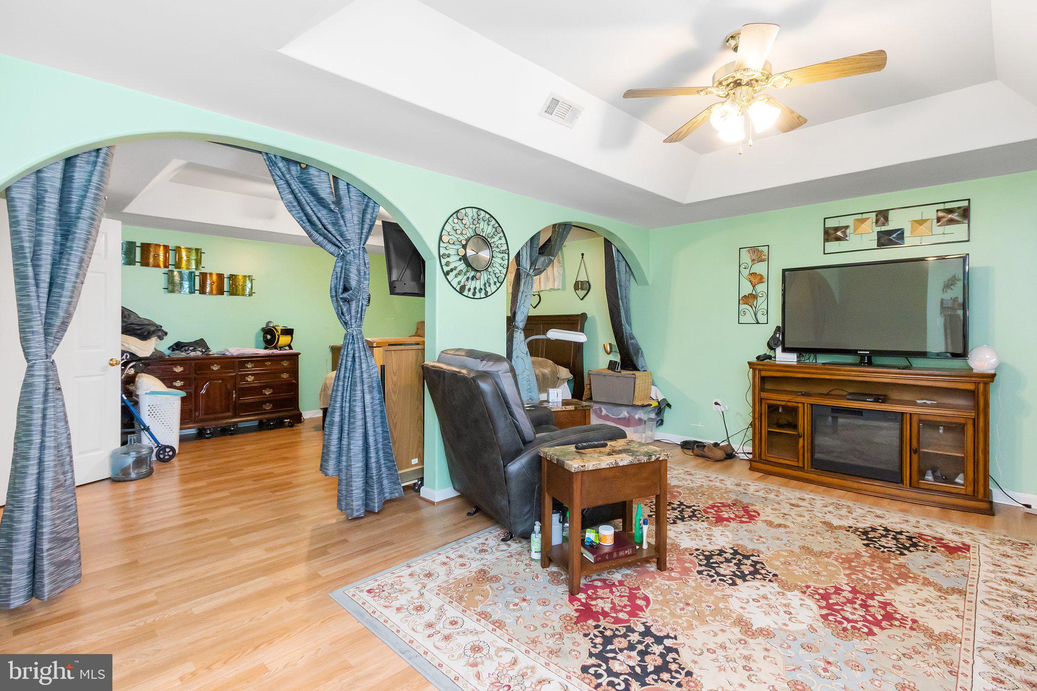 NADENBOUSCH HEIGHTS - Residential