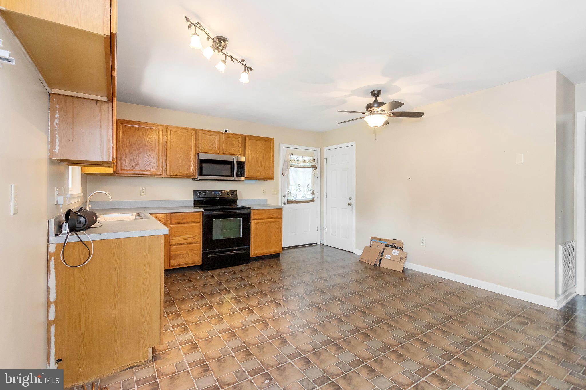 NADENBOUSCH HEIGHTS - Residential