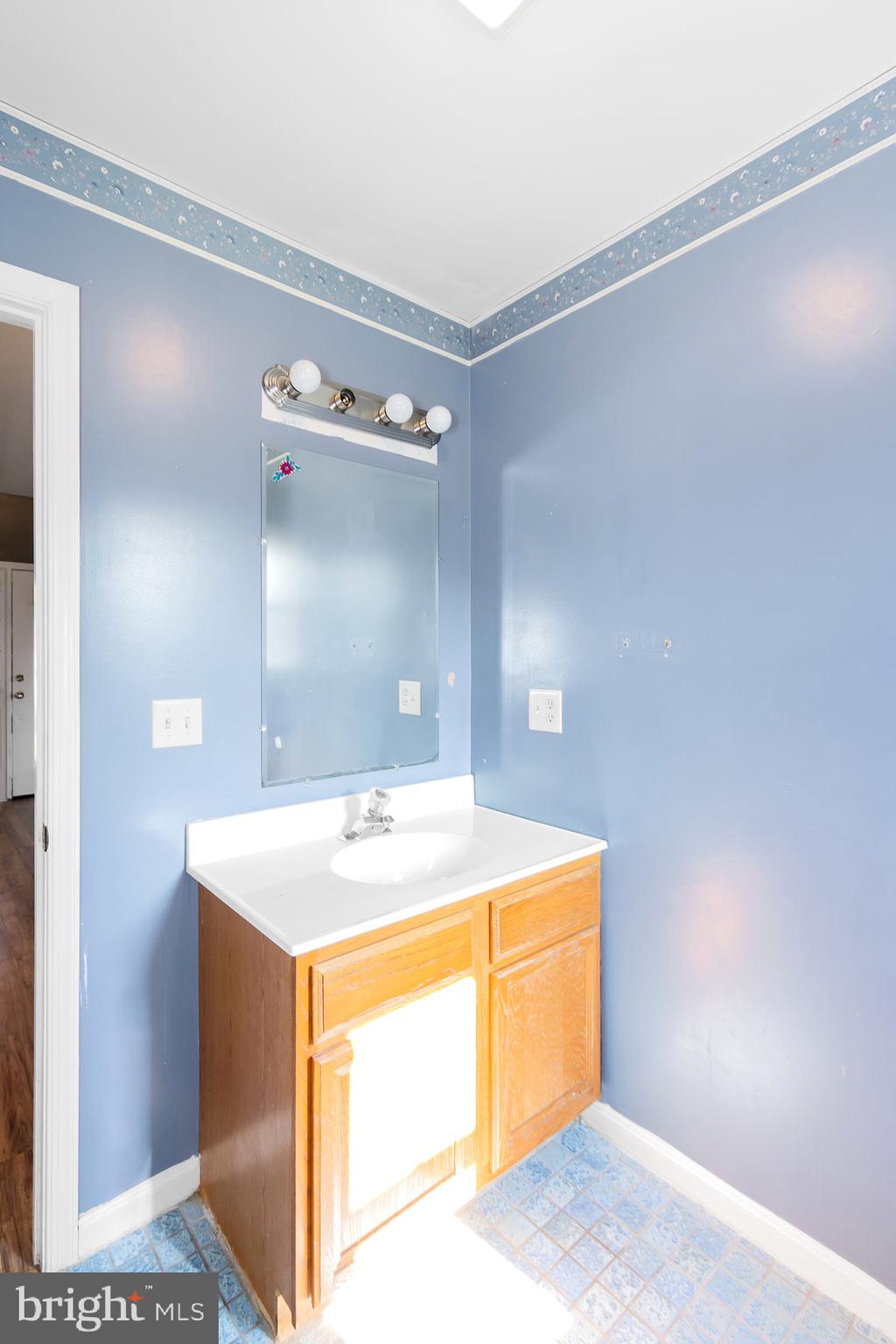 NADENBOUSCH HEIGHTS - Residential