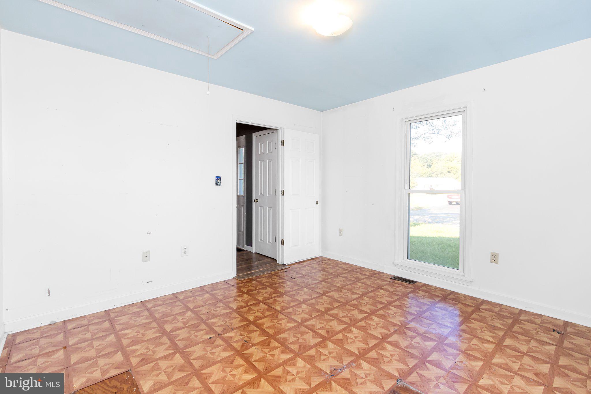 NADENBOUSCH HEIGHTS - Residential