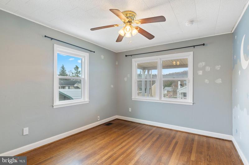 WINDSOR TERRACE - Residential