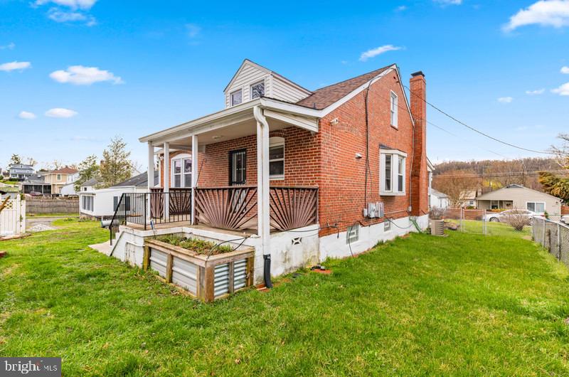 WINDSOR TERRACE - Residential