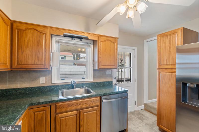 WINDSOR TERRACE - Residential