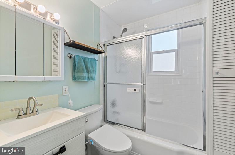 WINDSOR TERRACE - Residential