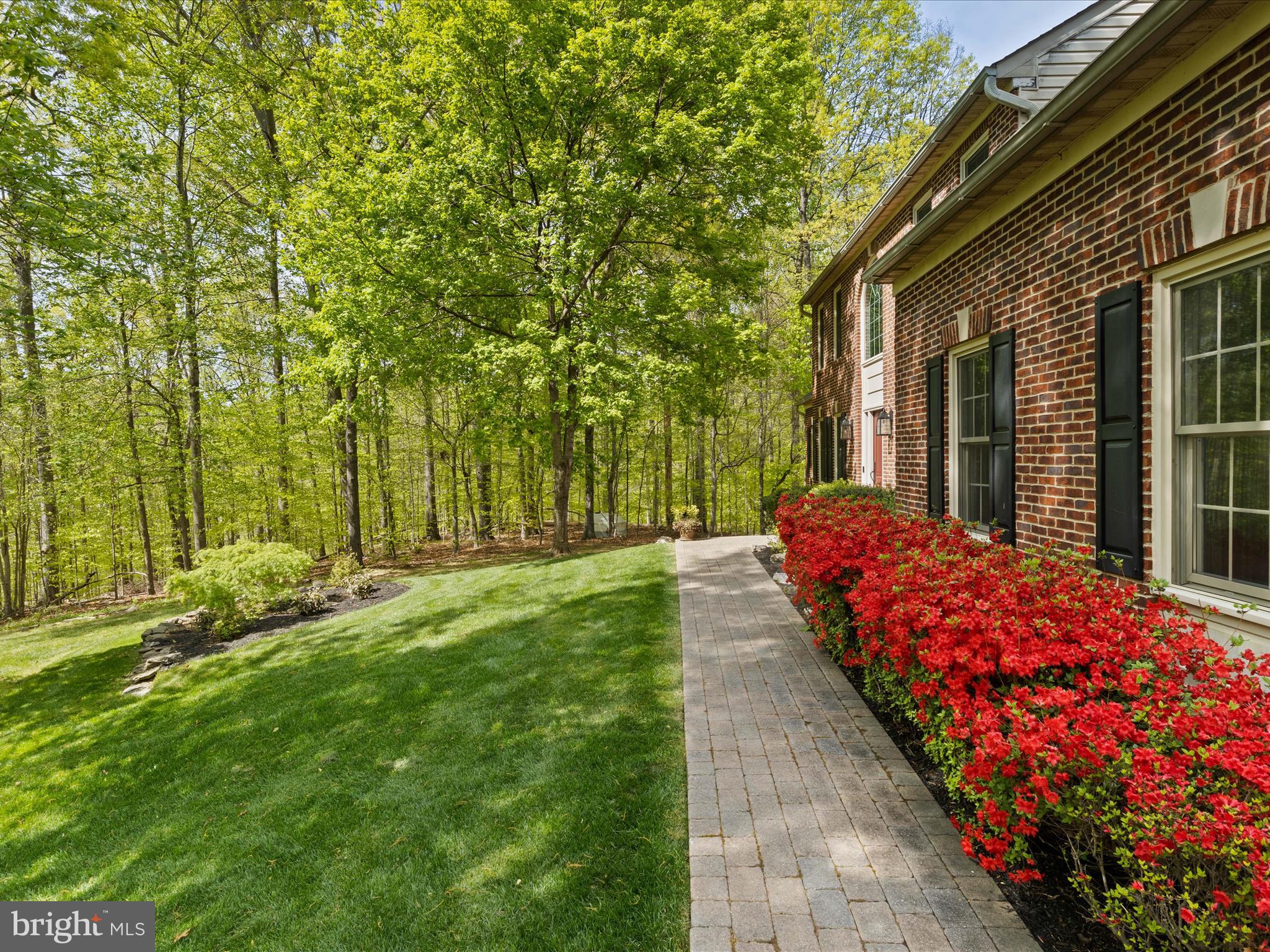 CHEQUERS OF CLIFTON - Residential