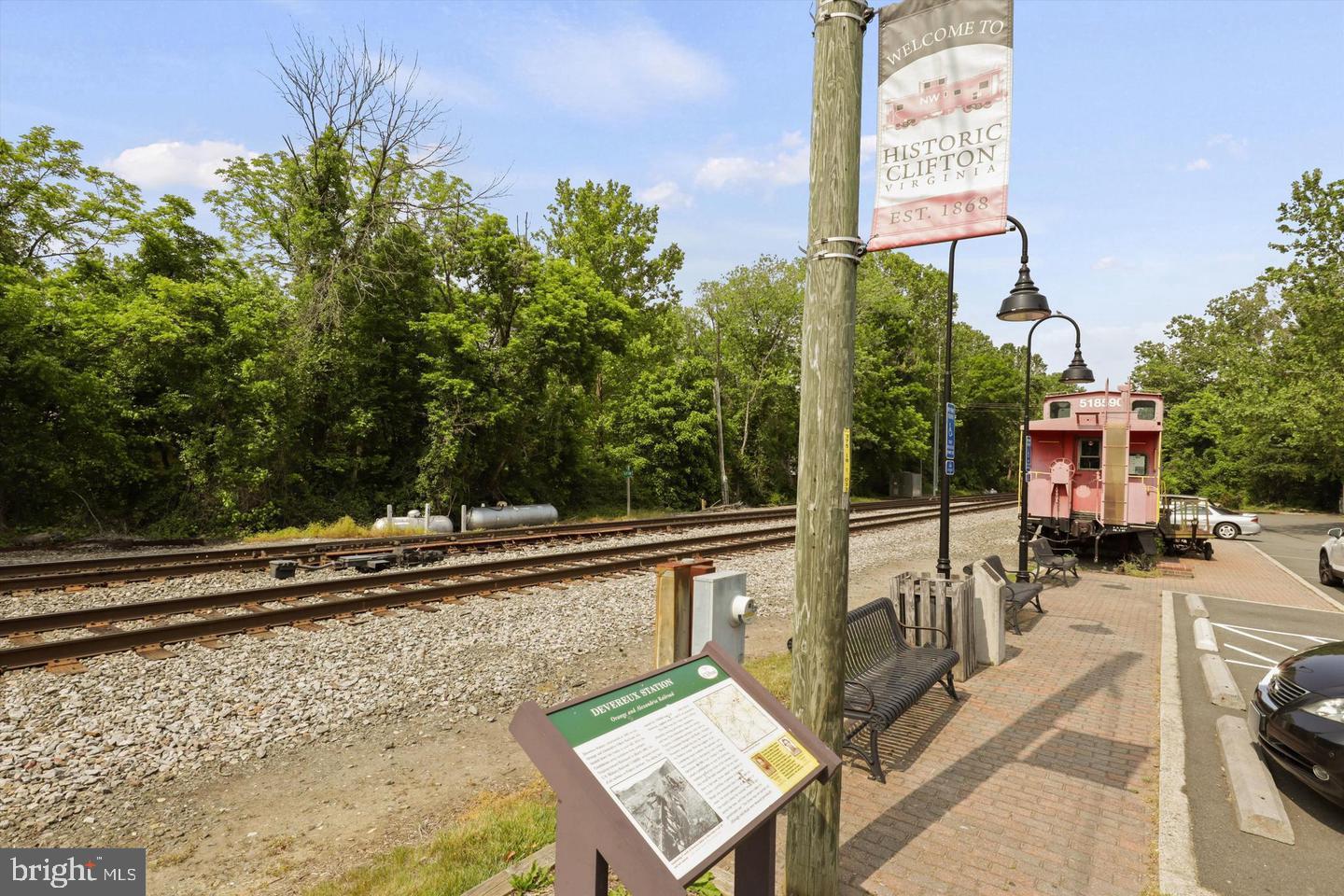 CHEQUERS OF CLIFTON - Residential