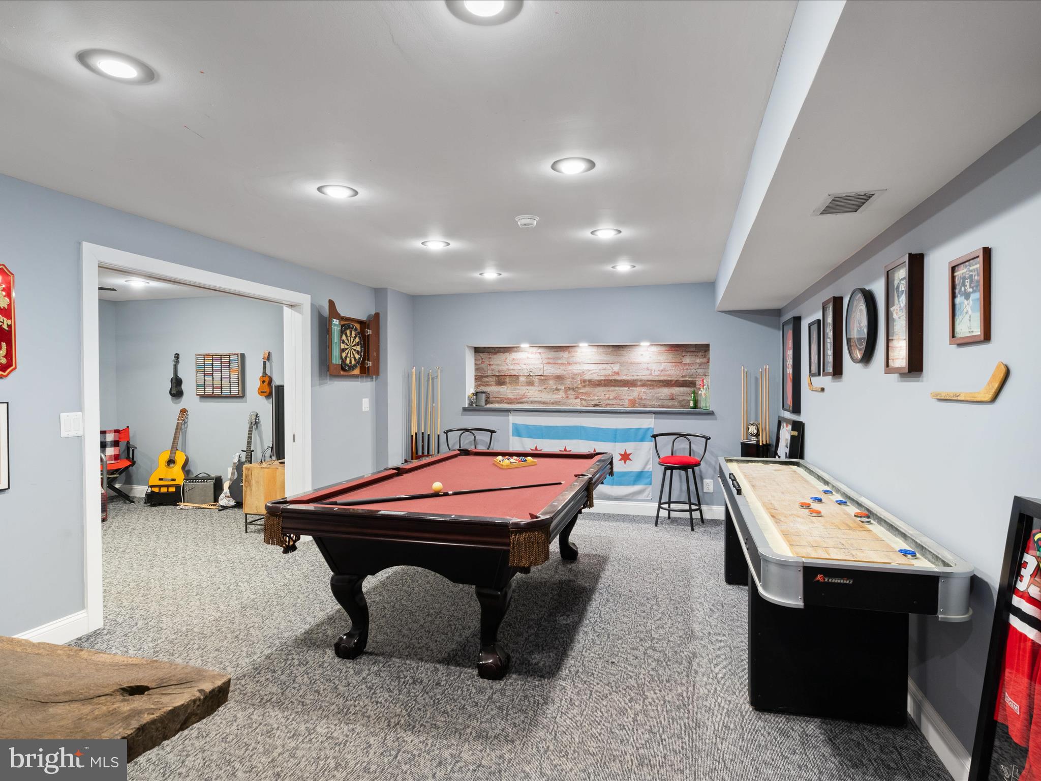 CHEQUERS OF CLIFTON - Residential