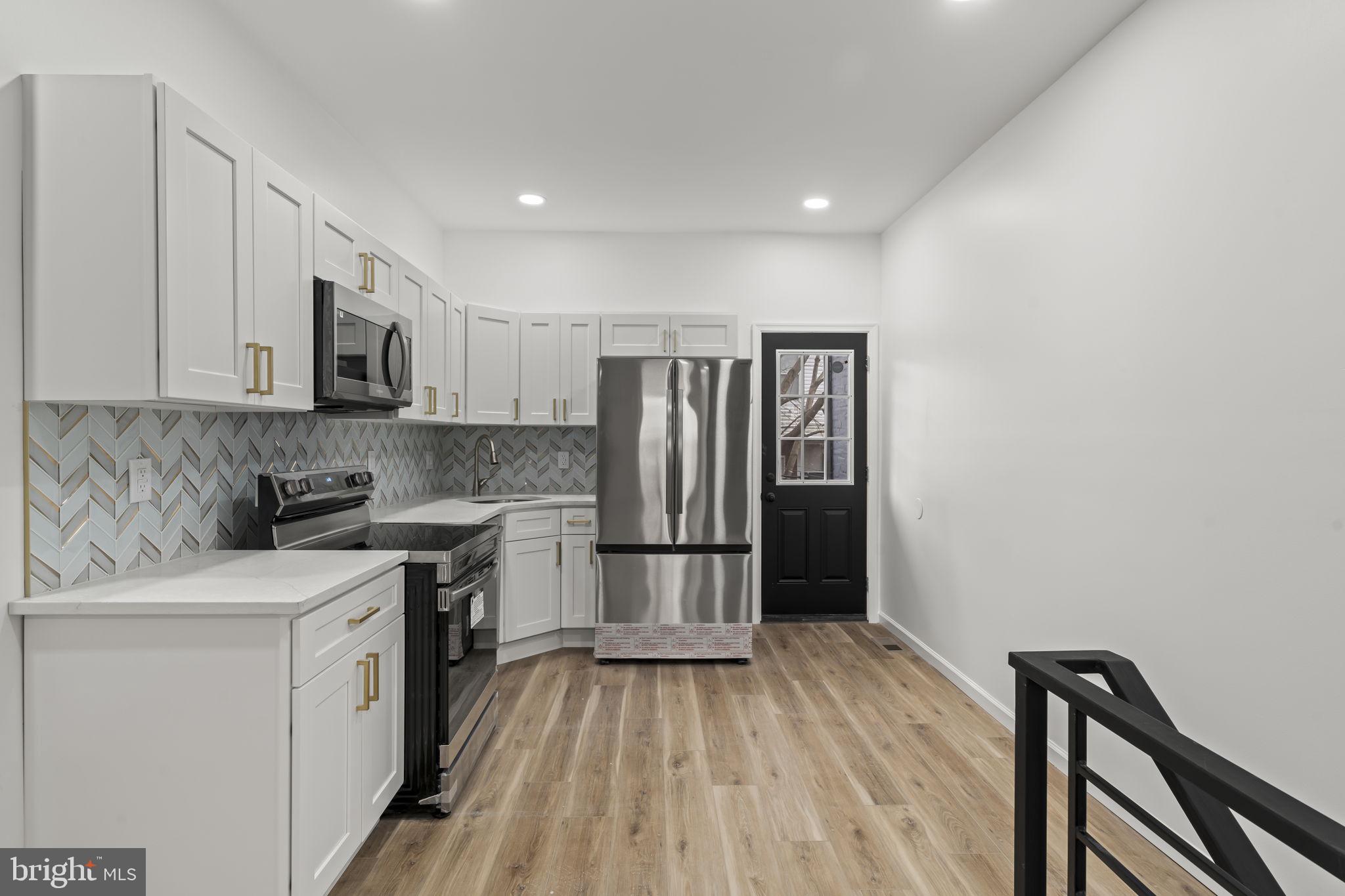 OVERBROOK - Residential