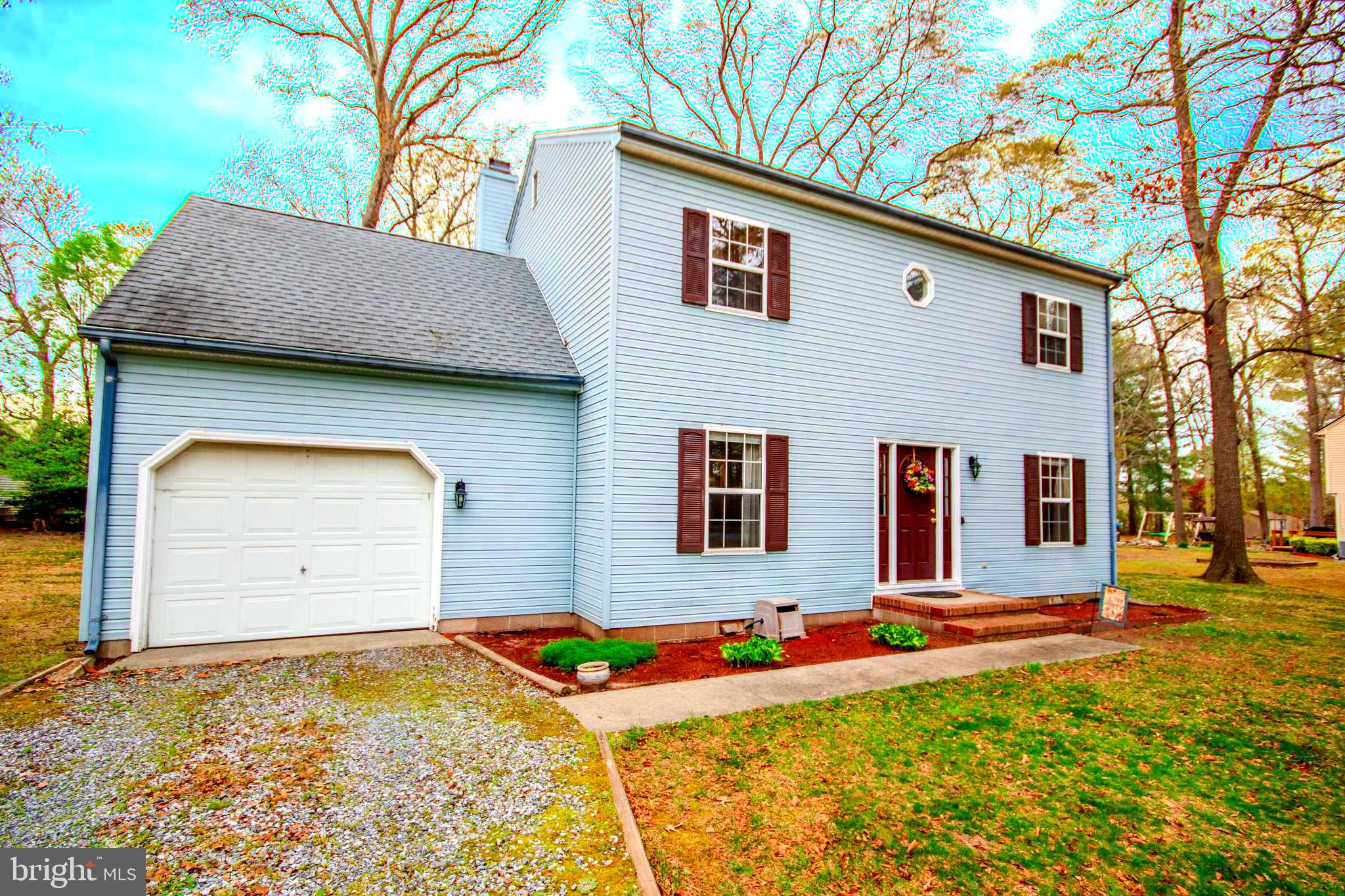 1812 N MILL DRIVE
