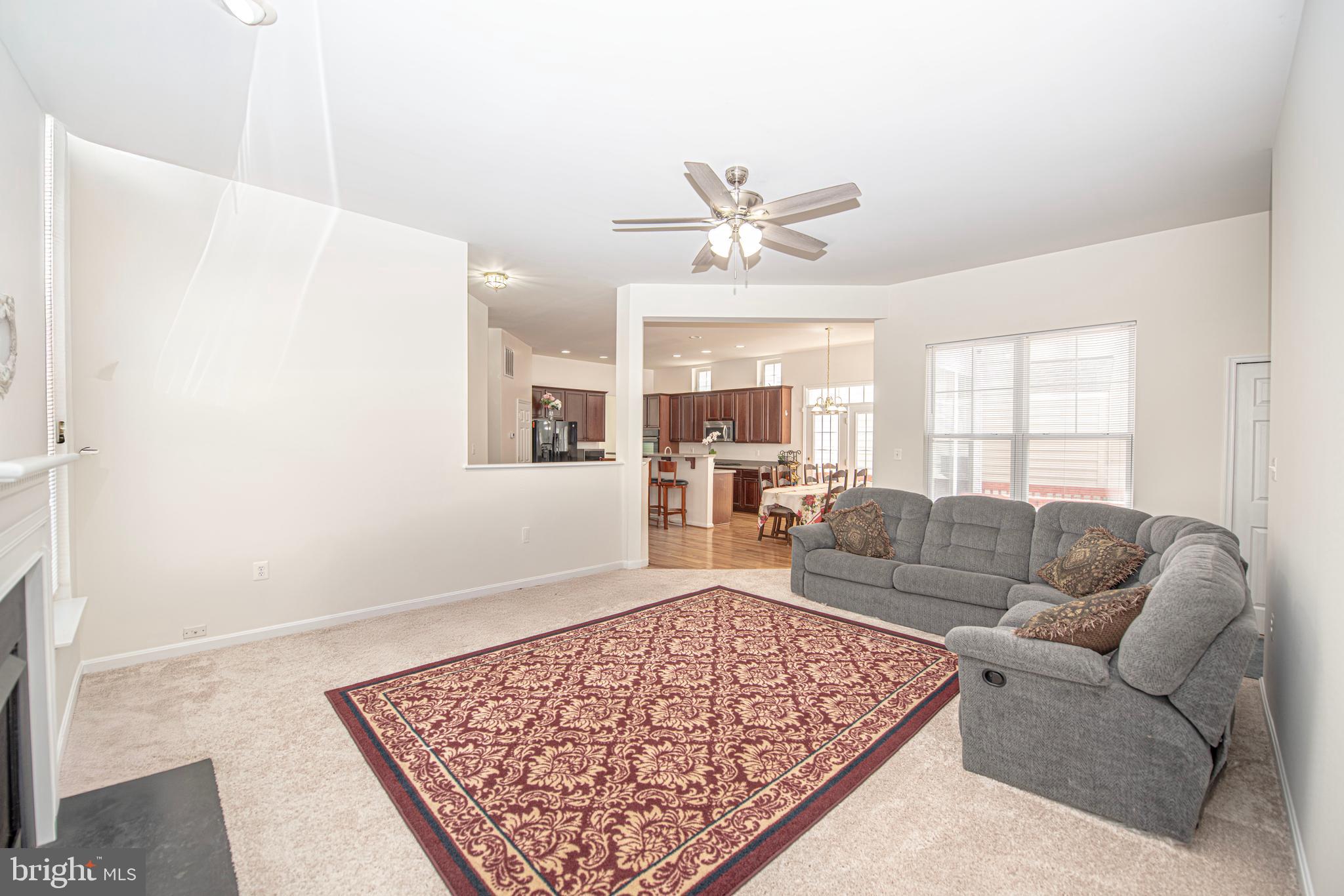 LAKE POINT ROUND HILL - Residential Lease