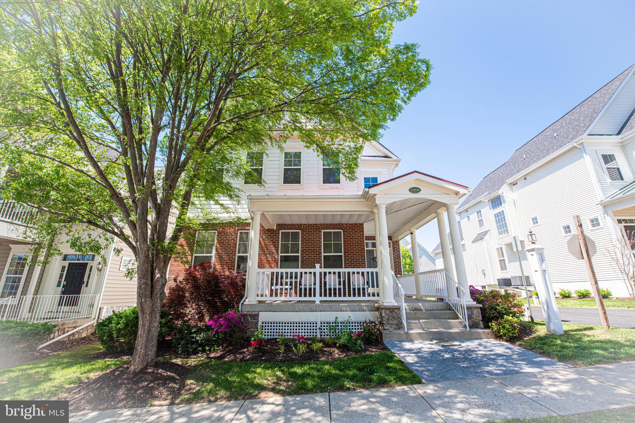 LAKE POINT ROUND HILL - Residential Lease